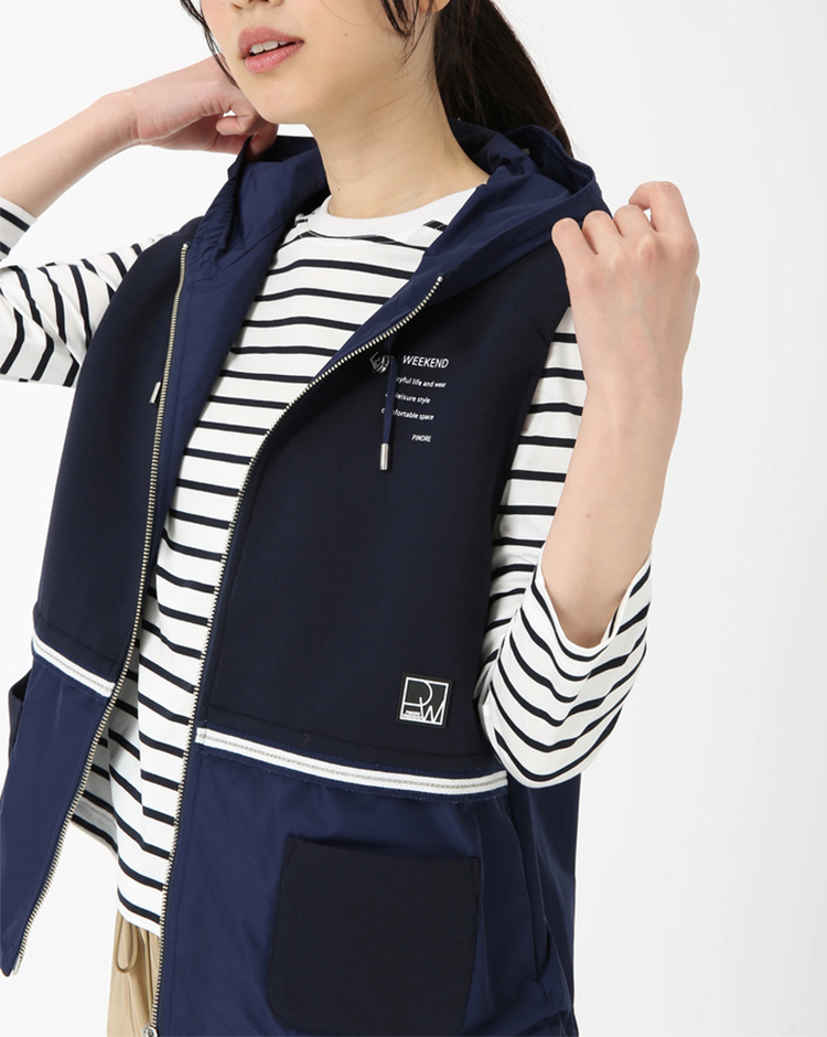 リミックスジャージフーデッドジレ
￥64,900（税込）
53406 #39