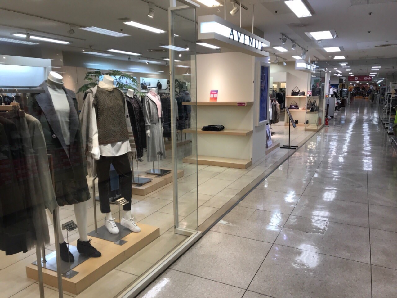 AVENUEイオン室蘭店