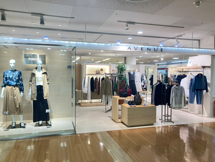 サロン・ド・ピノーレイオン長岡店