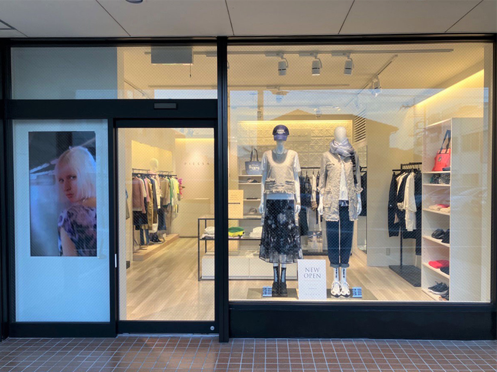 PIESSA甲府店